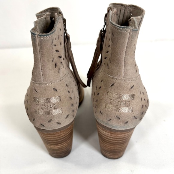 Toms Women's Taupe Suede Perforated Peep Toe Ankle Booties Block Heel Size 8 - Picture 4 of 11